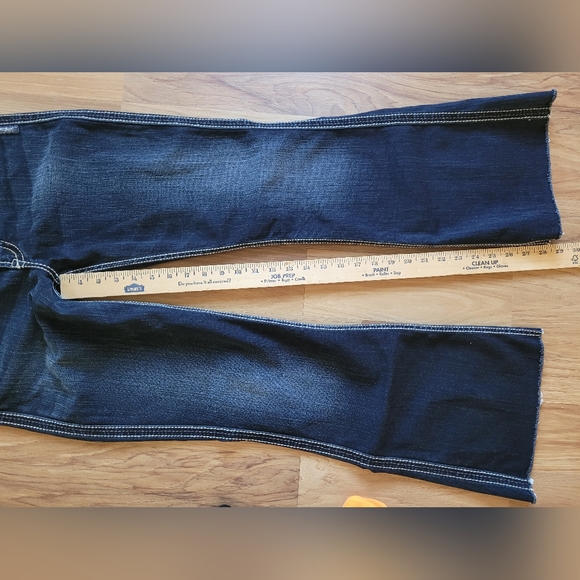 Women's Silver Frances 22" Bootcut Raw Jeans Darkwash NWOT - Picture 11 of 12